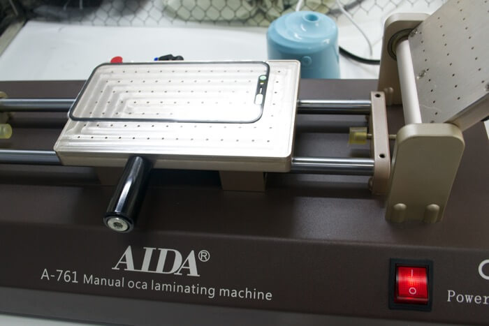 ремонт стекла на iPhone 11 Pro